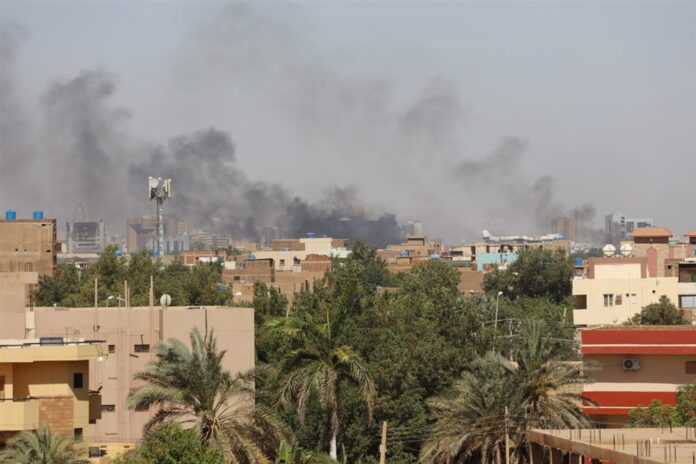 sukob-u-sudanu-se-nastavlja:-paravojna-formacija-rsf-pristala-na-prekid-sukoba