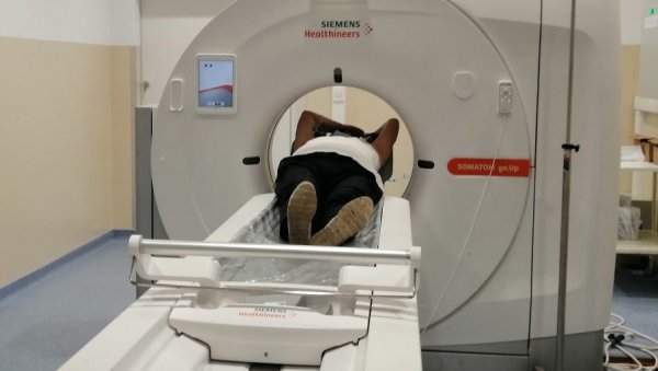 skener-za-preciznije-dijagnoze:-u-kikindskoj-bolnici-poceo-da-radi-novi-ct-aparat-(-foto)