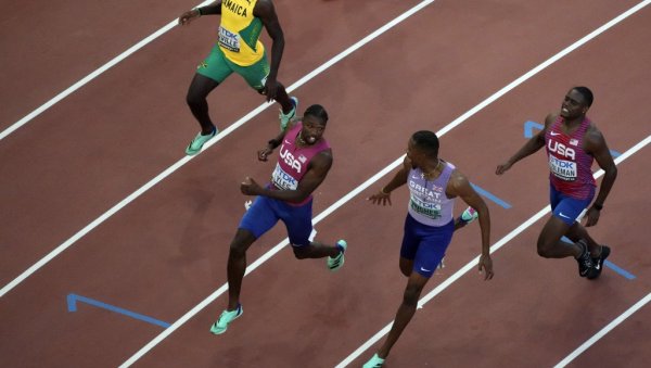 neverovatno:-ovakvo-finale-trke-na-100-metara-na-svetskom-prvenstvu-se-ne-pamti!-(video)