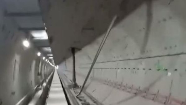 i-to-se-desava:-busilicom-slucajno-probili-tunel-metroa-(video)