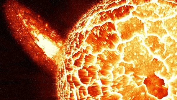 jedna-od-najvecih-eksplozija-na-suncu:-ruski-naucnici-zabelezili-su-jednu-od-najsnaznijih-u-poslednjih-pet-godina