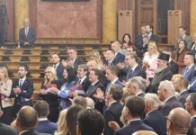 polaganje-zakletve-u-skupstini-srbije:-skupstina-izglasala-novu-vladu-srbije,-prisustvuje-i-predsednik-vucic-(video)
