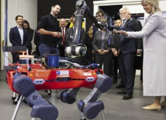 pas-robot-pomaze-poljoprivrednicima:-da-postanu-profitabilniji-(video/-foto)