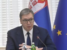 „tuzno-je,-pokazao-je-svoju-neodgovornost“:-vucic-o-napadimadjilasa-na-mlade-ljude-iz-sns