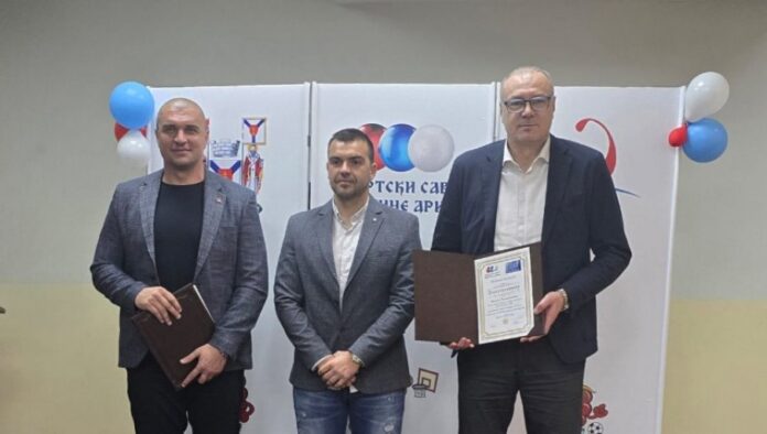 ne-zaboravljaju-najbolje:-u-arilju-dodeljene-nagrade-najzasluznijima-u-sportu