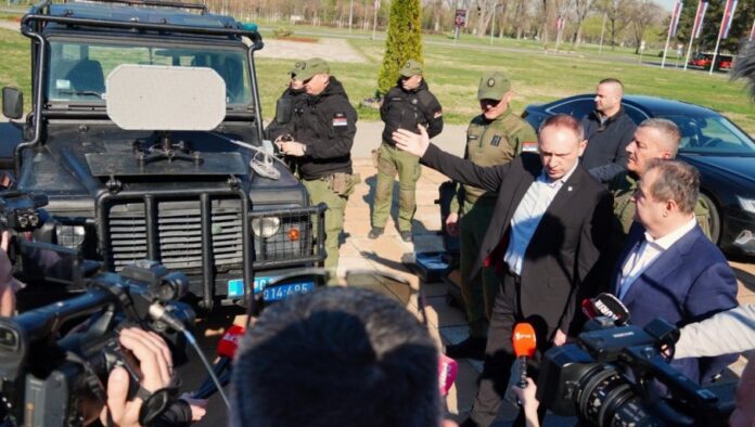 dacic-saopstio:-americki-proizvodjac-dao-kljucni-dokaz-koji-rusi-sve-lazi-o-tzv-„zvucnom-topu“
