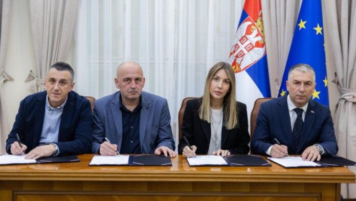 rudari-dobili-povecanje:-ministarka-djedovic-handanovic-na-potpisivanju-kolektivnog-ugovora
