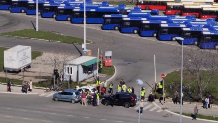 kulminacija-nasilja-i-terora:-blokaderi-raskrinkani,-spremaju-za-danas-novi-haos
