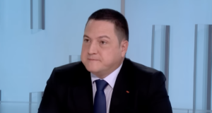 sps-potvrdio:-ruzic-suspendovan-na-6-meseci-zbog-ucesca-u-demonstracijama-–-nedeljnik