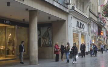 menjaju-pravila-kupovine:-na-listi-zara-i-h&m,-kostace-svaki-klik