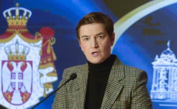 brnabic-odgovorila-djilasu:-kad-nekoga-ne-mozes-da-pobedis-na-izborima-–-nazoves-ga-ludakom