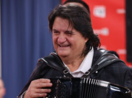 kemis-iskreno-o-razvodu!-“sporazumno-smo-se-razisli,-iselio-sam-se-u-decembru“!