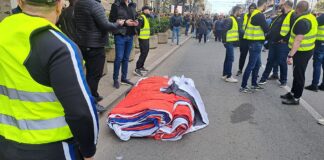 ujedinjuje-sa-sa-samim-sobom:-vucic-se-uclanio-u-pokret-koji-je-sam-osnovao