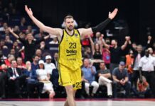 turska-klice-srbinu!-marko-guduric-ponovo-heroj-fenerbahcea,-cela-hala-mu-skandirala-ime-(video)