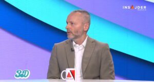 olenik:-odlazak-pavlovica-u-studentski-grad-je-kopiranje-akcije-snimanja-i-hapsenja-aktivista-psg-a-i-stav-a-–-nedeljnik