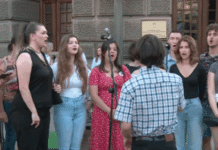 blokada-raskrsnice-ispred-vlade-srbije-ce-mozda-trajati-24-casa:-poceo-govori,-studenti-pozivaju-na-podrsku-profesorima-–-nedeljnik