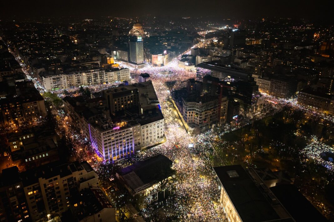 studenti-u-blokadi-najavili-novi-protest-na-vidovdan:-„bice-jos-guzve!“-–-nedeljnik