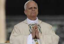 „zastititi-zdrav,-pravedan-i-ispravan-nacin-zivota“:-papa-lav-upozorio-na-izazove-koje-donosi-vestacka-inteligencija