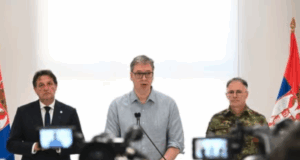 vucic-o-americkom-napadu-na-iran,-municiji-i-vojnom-roku:-zivimo-u-vremenu-bez-pravde,-srbija-zeli-mir-na-bliskom-istoku-–-nedeljnik