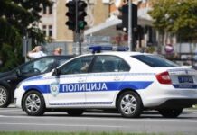 advokatica:-privedeni-student-tereti-se-da-je-pozivao-na-nasilno-rusenje-ustavnog-poretka-–-nedeljnik