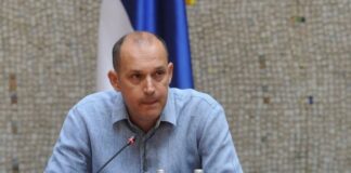 ocinje-rekonstrukcija-savetovalista-za-hiv-u-kragujevcu:-zdravstvo-jaca-uz-podrsku-ministra-loncara