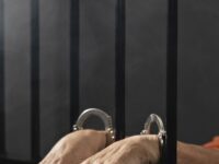„ovo-lici-na-kraj…“-„srbija-prelazi-u-otvorenu-diktaturu“:-sve-vise-reakcija-na-jucerasnja-hapsenja-i-javno-otkrivanje-prisluskivanih-razgovora-–-nedeljnik