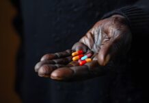 „droga-mi-je-bila-na-izvol’te,-od-dilera-nisam-mogla-do-toaleta“:-cana-progovorila-o-porocima-i-mracnoj-strani-estrade