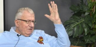 „nisam-imao-psihicke-krize,-ali-jesu-drugi-sa-mnom“-seselj-otkrio-koga-je-progonio-u-hagu