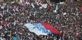 ajs:-140.000-ljudi-prisustvovalo-studentskom-protestu-u-vreme-komemorativne-tisine-–-nedeljnik