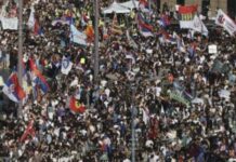 „srbija-zeli-promene,-nastaviti-sa-nenasilnom-borbom“:-ssp-o-sinocnjem-protestu-–-nedeljnik