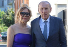 u-krnjaci-festa,-pristizu-zvanice-zorice-i-kemisa-–-glumac-u-pink-patikama,-dragan-dzajic,-ceca…-(foto)