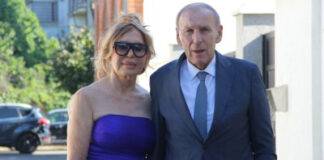 u-krnjaci-festa,-pristizu-zvanice-zorice-i-kemisa-–-glumac-u-pink-patikama,-dragan-dzajic,-ceca…-(foto)