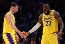 ne-namerava-da-ide-u-penziju!-lebron-dzejms-produzio-ugovor-sa-lejkersima