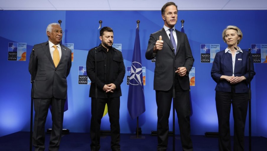 zelenski:-ukrajina-sinhronizovala-sa-eu-sankcije-prema-rusiji zelenski:-ukrajina-sinhronizovala-sa-eu-sankcije-prema-rusiji