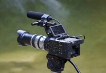 (video)-obucena,-a-sve-joj-ispalo:-devojka-lazara-ristovskog-bez-brushaltera