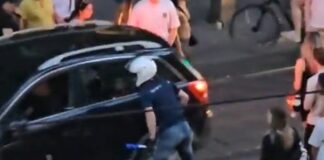 covek-vozi-p0vredjeno-dete-a-blokaderi-mu-ne-daju-da-prodje-i-jos-ga-pljuju-u-facu:-strasan-incident-u-beogradu-(video)