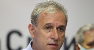 srce-pita:-u-kom-svojstvu-je-vucic-sazvao-sastanak-s-vrhom-policije-i-mup-–-nedeljnik