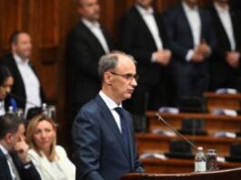 i-dalje-bez-odluke-o-kvotama-za-upis-brucosa-jer-ministri-iz-sns-nece-da-potvrde-dogovor-premijera-macuta-i-rektora-djokica:-da-li-ovo-znaci-pad-vlade?-–-nedeljnik