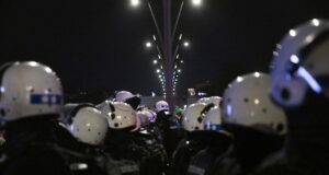 bivsi-i-aktivni-pripadnici-mup-a-uputili-apel-policajcima-da-se-ne-povinuju-nezakonitim-naredjenjima-–-nedeljnik