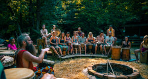 magma-festival-2025:-medjunarodni-festival-svesnosti-i-transformacije-na-obali-mreznice-–-nedeljnik