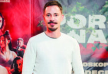 uhapsen-reditelj-stevan-filipovic-ispred-policijske-stanice-stari-grad-–-nedeljnik