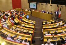 bliski-vekovima:-u-francuskom-senatu-odrzana-konferencija-na-temu-prijateljstva-izmedju-francuske-i-srbije