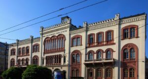 usvojen-kalendar-upisa-za-skolsku-2025/26-godinu:-prvi-rok-od-21-jula,-prijemni-od-24-do-29.-jula-–-nedeljnik