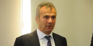 crna-gora-gleda-i-ne-veruje!-pojavili-se-detalji-hapsenja-dejana-savicevica,-ovo-mu-nije-prvi-put