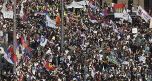 veliki-protest-u-uzicu:-gradjani-protestvuju-protiv-represije-–-nedeljnik