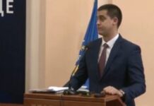„ukoliko-se-ovo-nastavi,-bicemo-prinudjeni-da-se-zastitimo-od-obrisa-drzavnog-terorizma“:-advokatska-komora-srbije-zestoko-reagovala-zbog-hapsenja-u-uzicu-–-nedeljnik