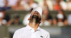 djokovic-izgubio-od-sinera-u-polufinalu-vimbldona,-finale-ceka-duel-siner–alkaras-–-nedeljnik