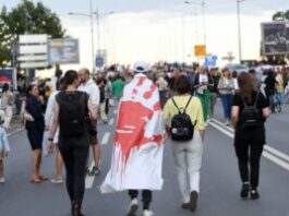 policijski-kordon-blokirao-„docek“-gradjana-novog-sada-vucicu-kod-mosta-–-nedeljnik