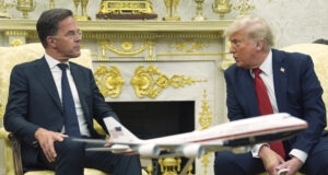 mark-rute:-ukrajina-dobija-patriot-rakete-i-municiju-—-tramp-preti-100 %-carinama-rusiji-–-nedeljnik