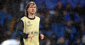 luka-modric-prelazi-u-milan:-novi-izazov-pred-40.-rodjendan-–-nedeljnik
